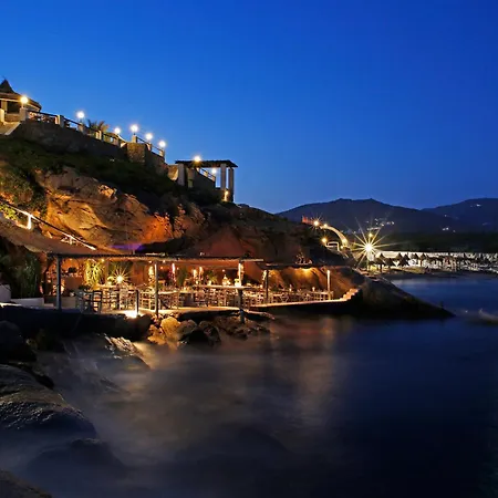 Anastasia By Spilia Hotell 3*